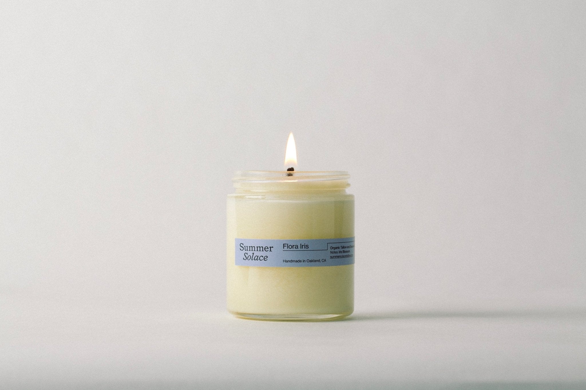 flora-iris-travel-candle-orris-root-palo-santo-867828.jpg