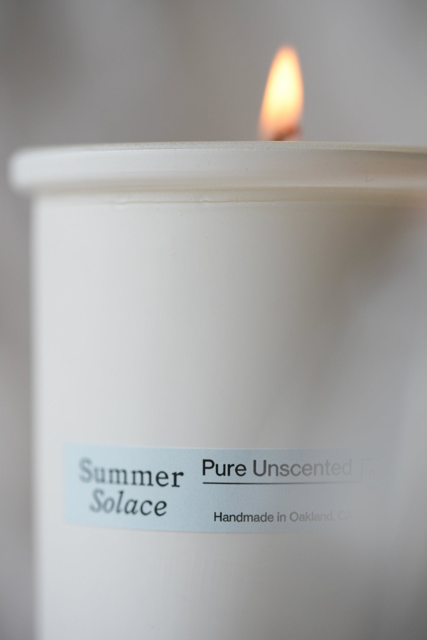 pure-unscented-tallow-and-beeswax-candle-447435.jpg
