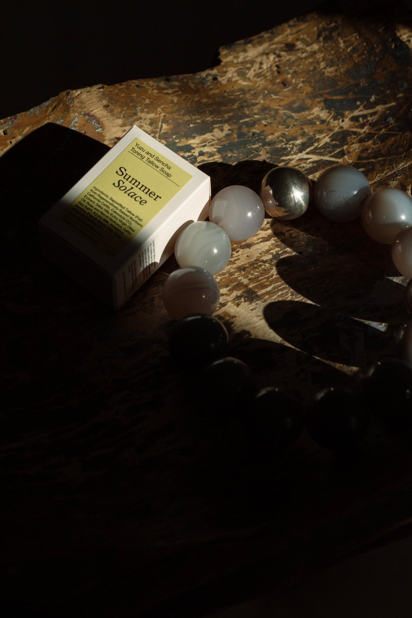 yuzu-sencha-soap-invigorating-toning-bar-with-e3live-9130054.jpg